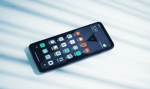 小米智能手机黑鲨3S上市