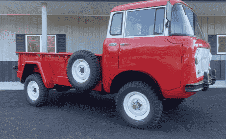 一位拥有者Willys Jeep FC-170敞篷卡车显示52000原始里程