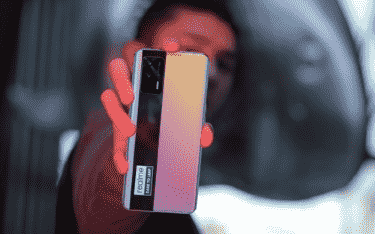 realme所打造的双旗舰双平台战略正式完成