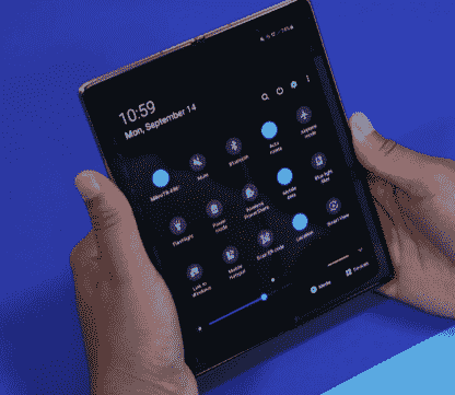 “最新的Galaxy Z Fold 2更新带来了一些新的改进