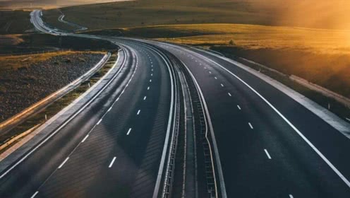 德国保留着无限的高速公路