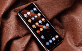 “科技推荐：三星GalaxyZFold2评测完善书本式可折叠手机
