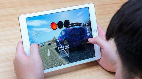 科技推荐：评测三星GalaxyTabProS值得入手吗以及9.7寸iPadPro多少钱