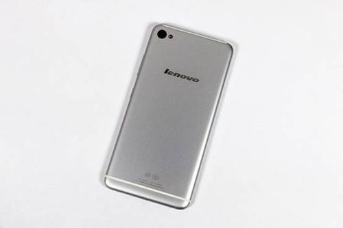 科技推荐：联想手机的显示屏与GalaxyS10一样令人兴奋