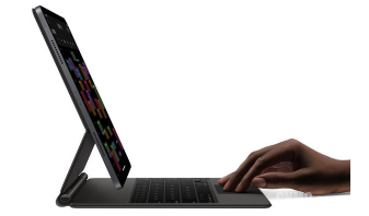 妙控键盘可以说是iPad Pro和iPad Air的绝妙搭档