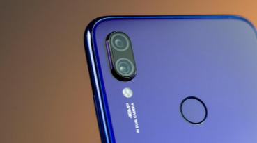 Redmi 在微博上发布了一张以 64 MP 拍摄的照片
