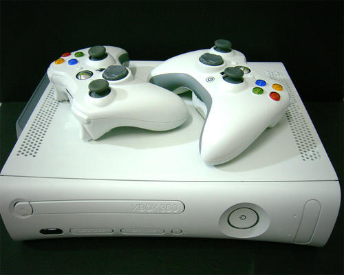 “新款Xbox 360控制器即将上市
