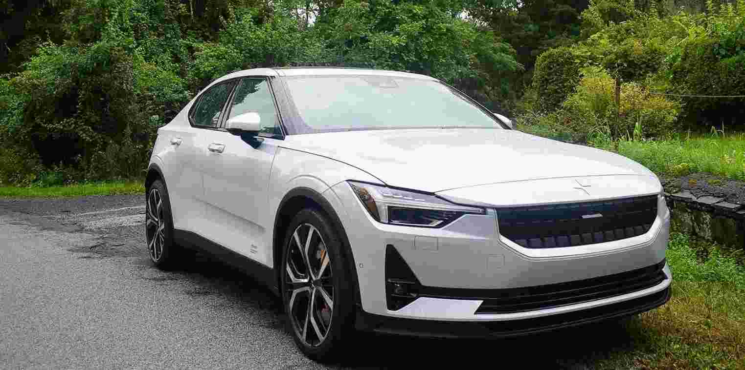 “驾驶POLESTAR 2这是GOOGLE推出的首款带大脑的电动汽车