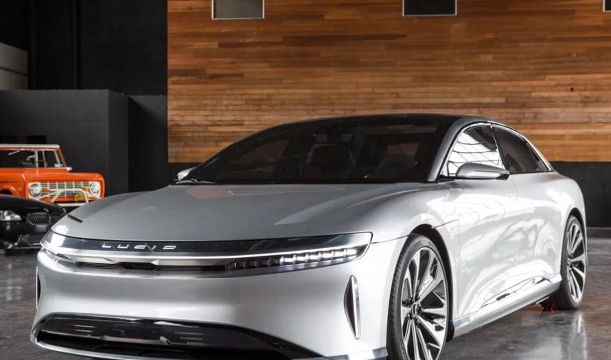“清醒汽车公司宣称它将拥有有史以来最快的充电电动汽车