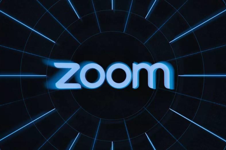 “Zoom的收入再次翻了三番